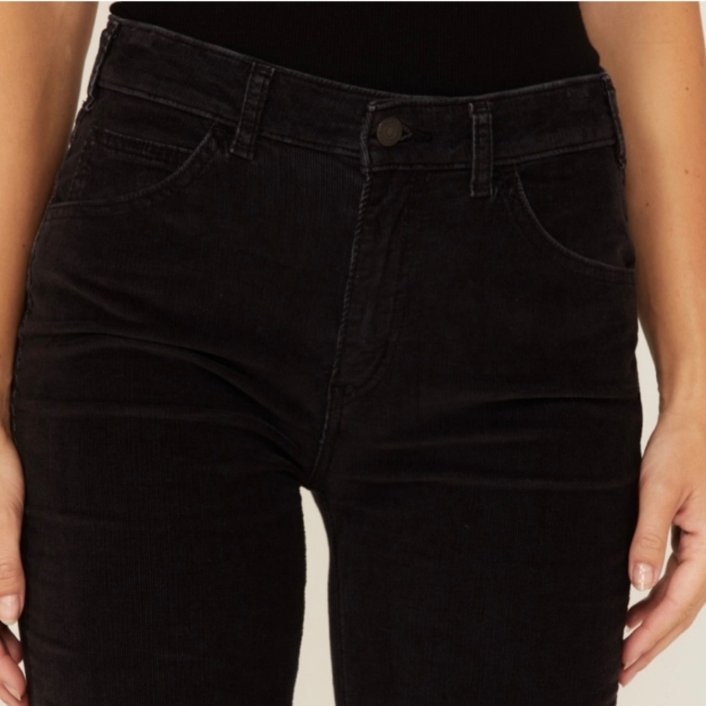 Levis Corduroy Black Classic Mid Rise Skinny Corduroy Jeans Pants size 30 and 31 - Picture 5 of 11